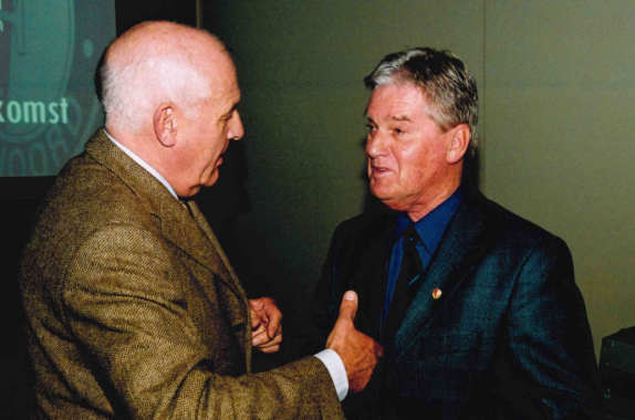 In Memoriam Frits Kroll